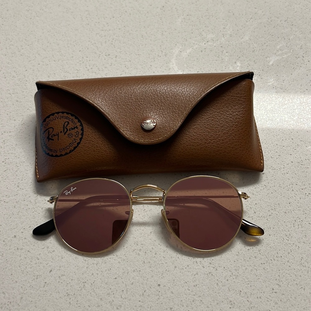 Ray bans- pink round
